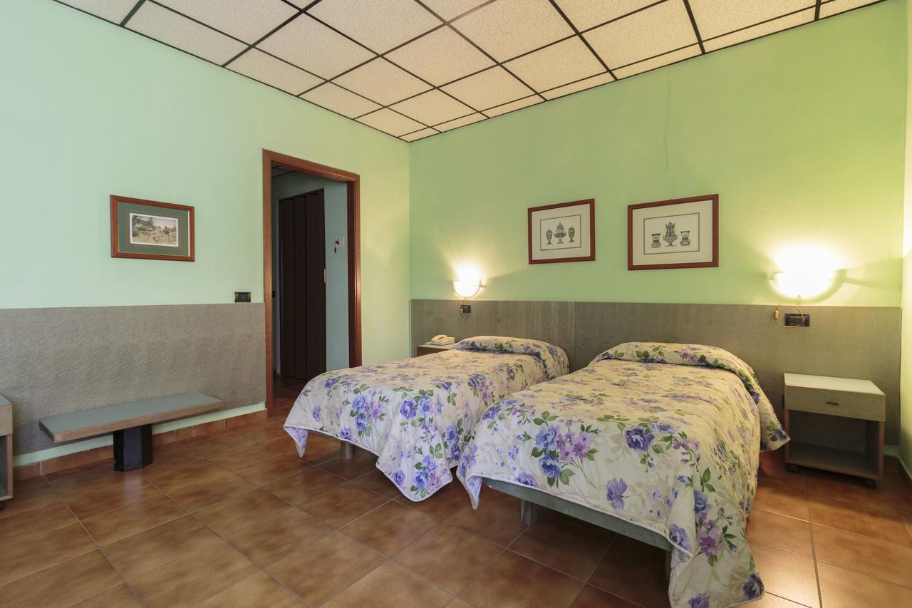 Hotel Il Telegrafo Melegnano Dış mekan fotoğraf