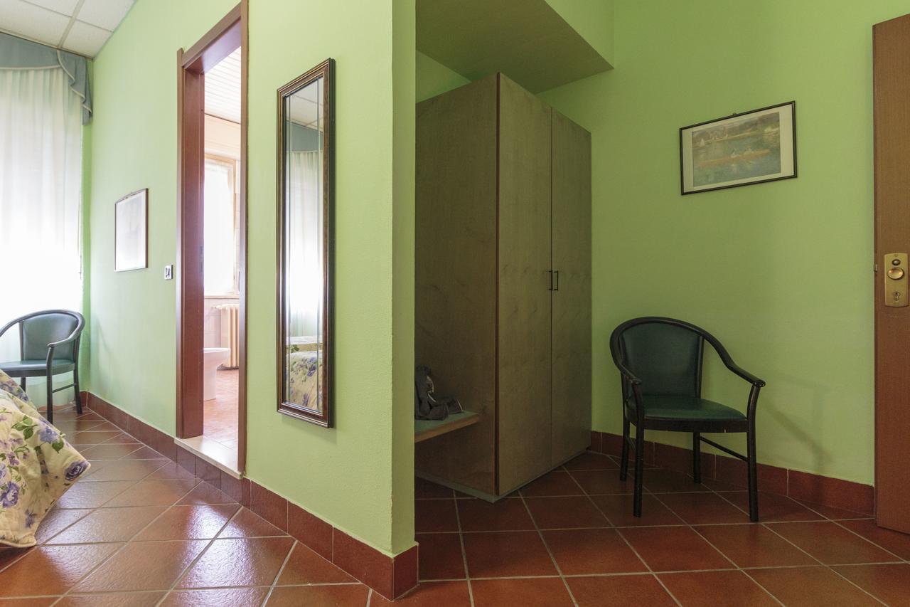 Hotel Il Telegrafo Melegnano Dış mekan fotoğraf