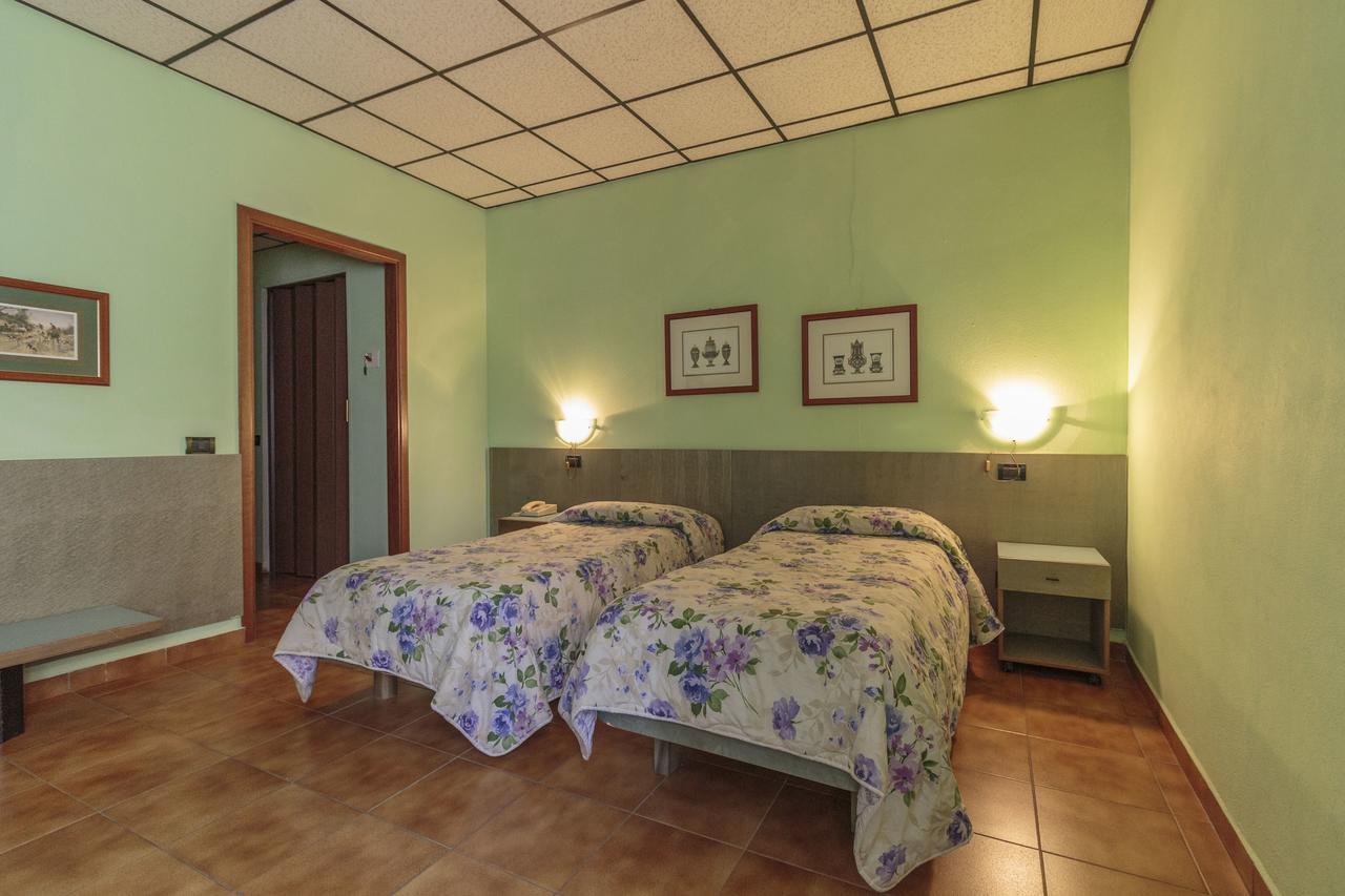Hotel Il Telegrafo Melegnano Dış mekan fotoğraf