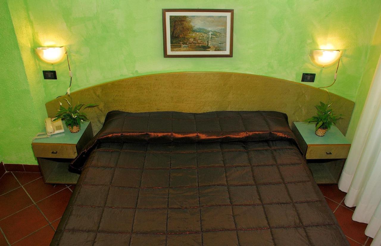Hotel Il Telegrafo Melegnano Dış mekan fotoğraf