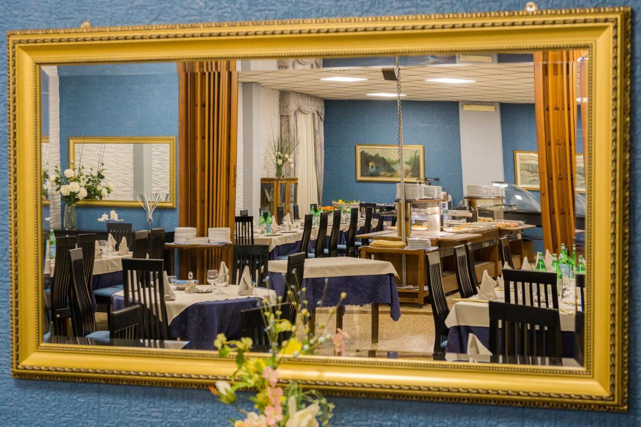 Hotel Il Telegrafo Melegnano Dış mekan fotoğraf