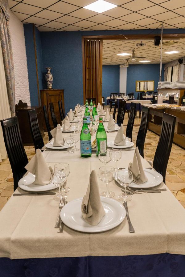 Hotel Il Telegrafo Melegnano Dış mekan fotoğraf